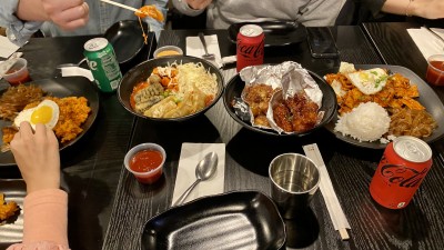 버클리학교 바로앞 김치가든