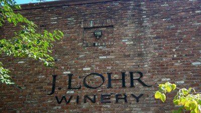 가까운 곳에서 찾는 와인 한잔의 행복 제이로어 산호세 와인센터 J. Lohr San Jose Wine Center