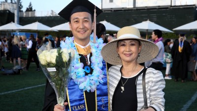 UCLA 대학원 (MBA) 졸업식에서 한인위상을 높인 케빈 정