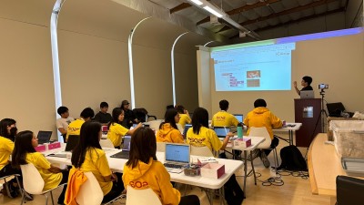 드론과 함께 하는 코딩 수업, Bay Area K-Group 2023 Summer Coding School